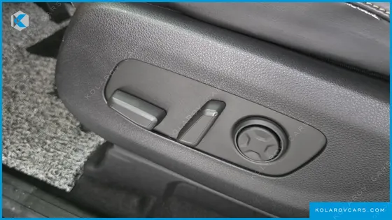 KIA CARNIVAL 7-SEATER SIGNATURE