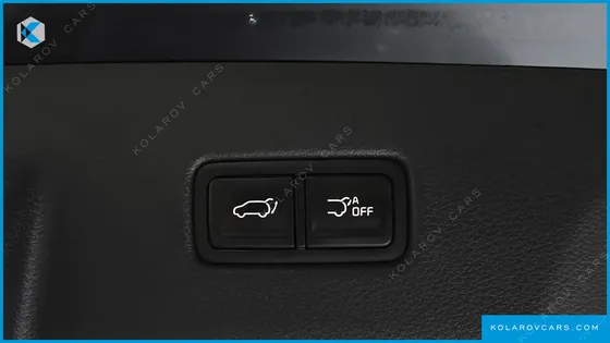 KIA CARNIVAL 7-SEATER SIGNATURE