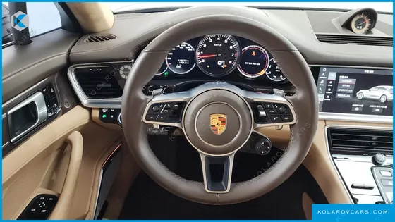 PORSCHE PANAMERA 4.0 GTS