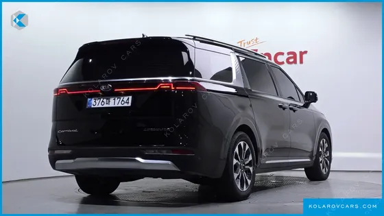 KIA CARNIVAL 7-SEATER NOBLESSE