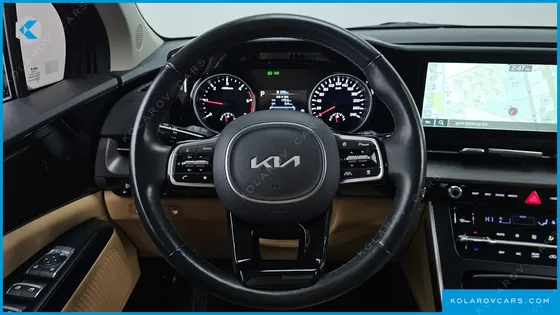 KIA CARNIVAL 9-SEATER PRESTIGE