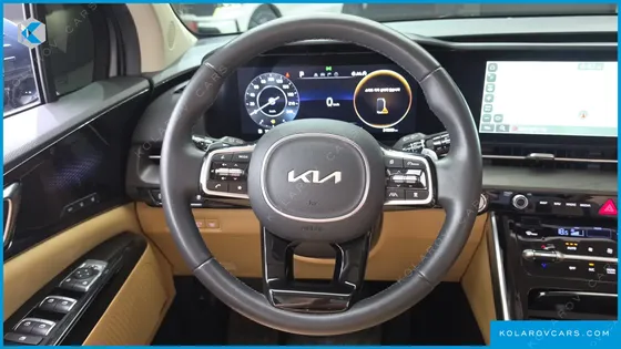 KIA CARNIVAL 9-SEATER SIGNATURE