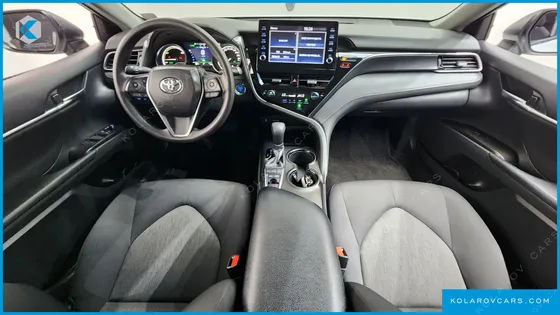 TOYOTA CAMRY 2.5 LE HYBRID