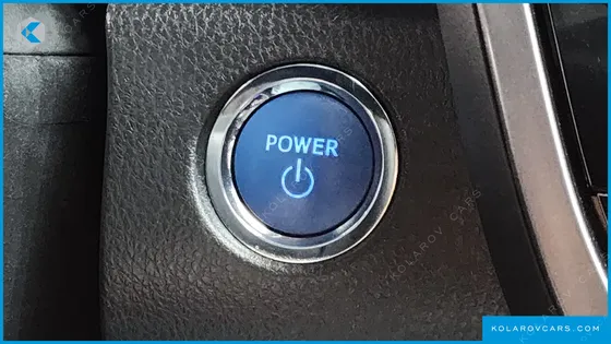 TOYOTA CAMRY 2.5 LE HYBRID