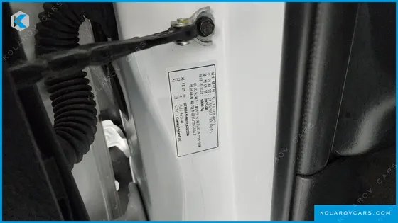 TOYOTA CAMRY 2.5 LE HYBRID