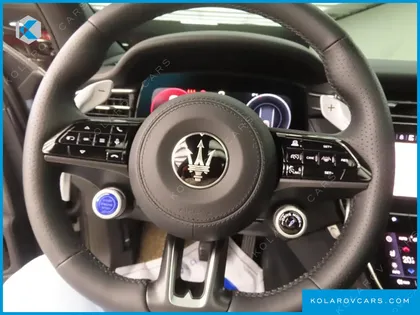 MASERATI GRECALE AWD FOLGORE
