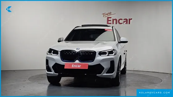 BMW IX3 M SPORTS
