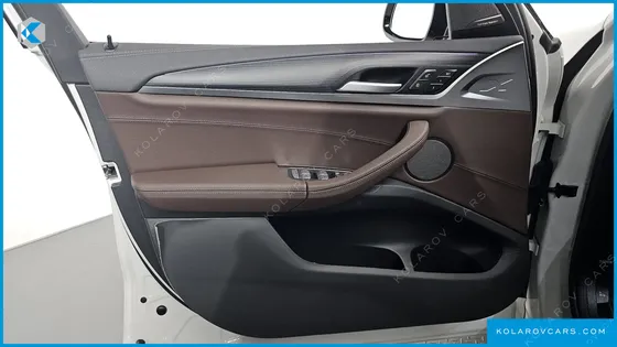 BMW IX3 M SPORTS