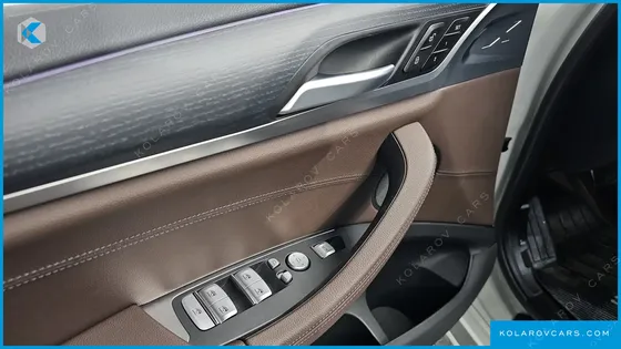 BMW IX3 M SPORTS