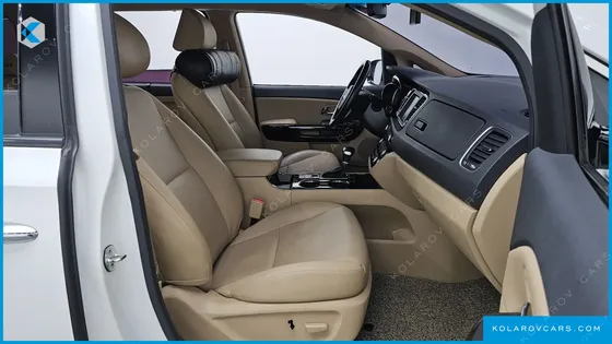 KIA CARNIVAL 9-SEATER PRSTIGE