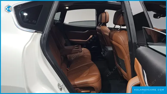 MASERATI LEVANTE 3.0 AWD