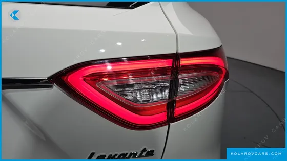 MASERATI LEVANTE 3.0 AWD