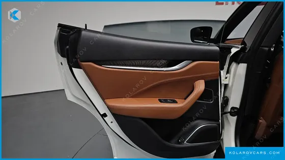 MASERATI LEVANTE 3.0 AWD