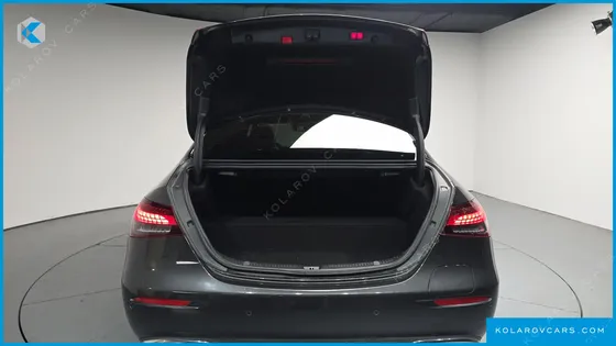 MERCEDES E-CLASS E300E 4MATIC EXCLUSIVE