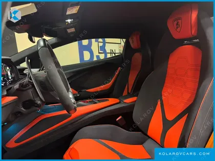 LAMBORGHINI REVUELTO 6.5 V12