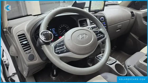 HYUNDAI PORTER II SUPER CABIN LPG