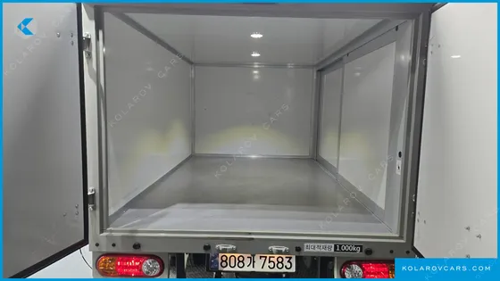 HYUNDAI PORTER II SUPER CABIN LPG