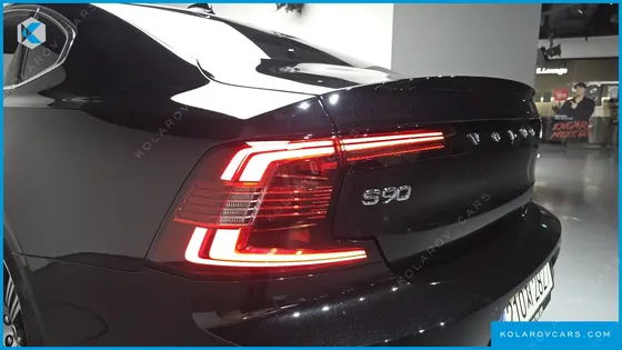 VOLVO S90 B6 AWD ULTIMATE BRIGHT