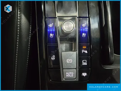 KIA K7 3.0 LPI TRENDY(RENTED CAR)