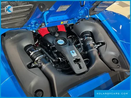 FERRARI F8 3.9 V8
