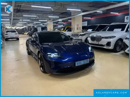 PORSCHE TAYCAN GTS