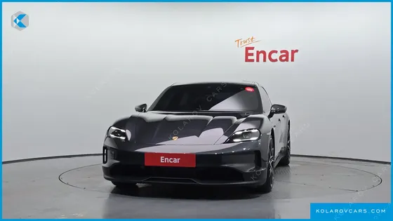 PORSCHE TAYCAN 4S