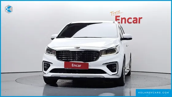 KIA CARNIVAL 9-SEATER NOBLESSE