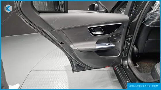 MERCEDES C-CLASS C300 AMG LINE
