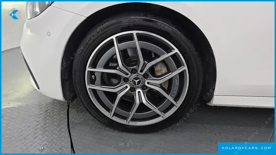 MERCEDES E-CLASS E220D 4MATIC AMG LINE