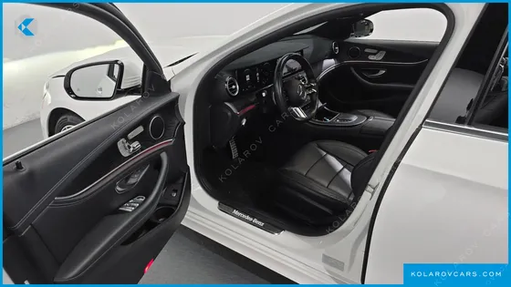 MERCEDES E-CLASS E220D 4MATIC AMG LINE