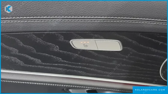 MERCEDES E-CLASS E220D 4MATIC AMG LINE