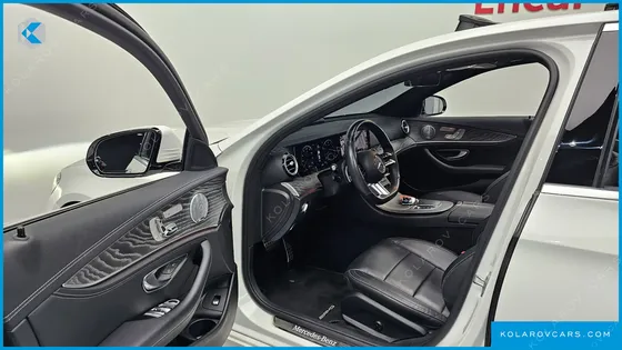 MERCEDES E-CLASS E350 4MATIC AMG LINE