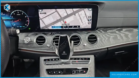 MERCEDES E-CLASS E350 4MATIC AMG LINE