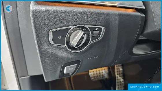MERCEDES E-CLASS E350 4MATIC AMG LINE