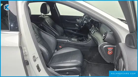 MERCEDES E-CLASS E220D 4MATIC AMG LINE