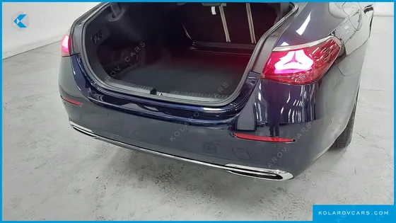 MERCEDES E-CLASS E300 4MATIC EXCLUSIVE