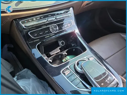 MERCEDES E-CLASS E200 AVANTGARDE