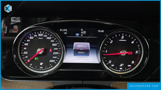 MERCEDES E-CLASS E220D EXCLUSIVE