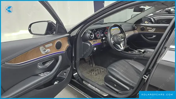 MERCEDES E-CLASS E220D EXCLUSIVE