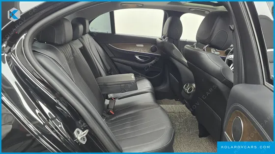 MERCEDES E-CLASS E220D EXCLUSIVE