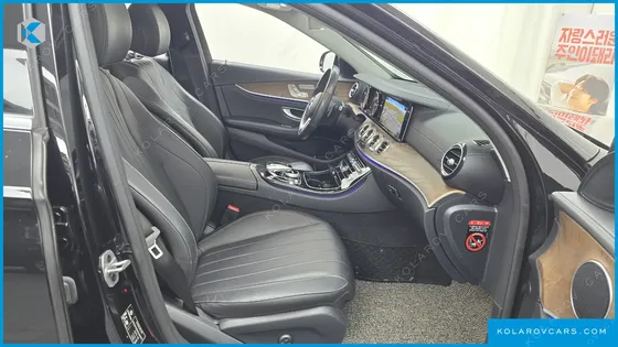 MERCEDES E-CLASS E220D EXCLUSIVE
