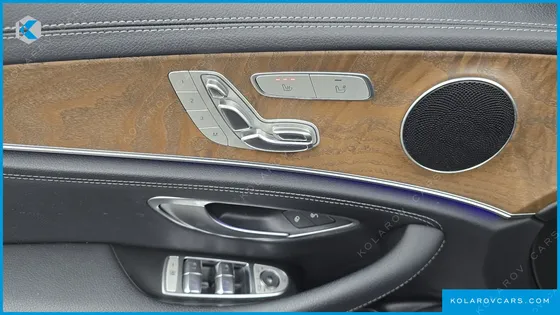 MERCEDES E-CLASS E220D EXCLUSIVE
