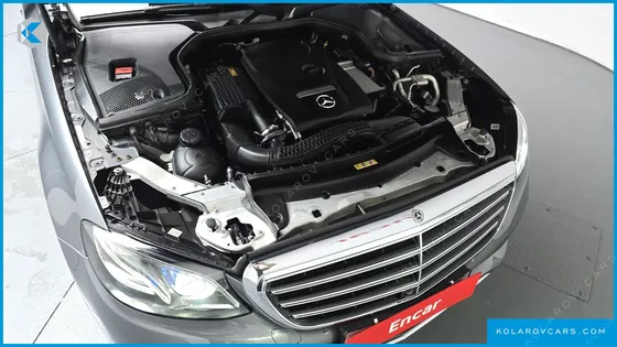MERCEDES E-CLASS E300 4MATIC EXCLUSIVE