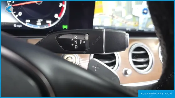 MERCEDES E-CLASS E300 4MATIC EXCLUSIVE