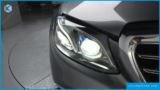 MERCEDES E-CLASS E300 4MATIC EXCLUSIVE