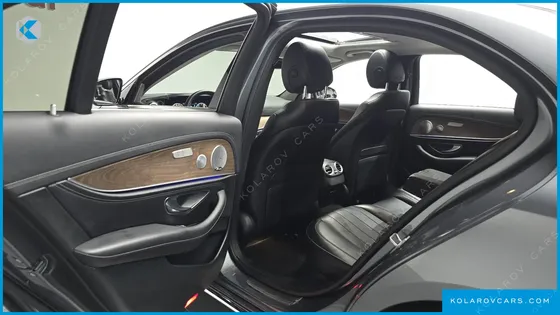 MERCEDES E-CLASS E300 4MATIC EXCLUSIVE