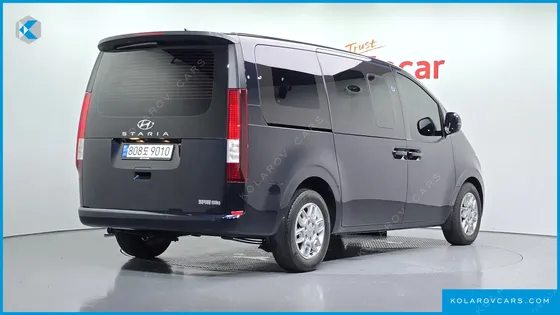 HYUNDAI STARIA CARGO 5-SEATER