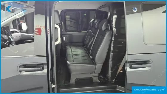 HYUNDAI STARIA CARGO 5-SEATER