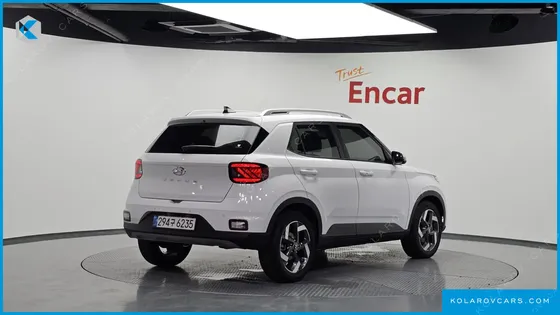 HYUNDAI VENUE 1,6 PREMIUM