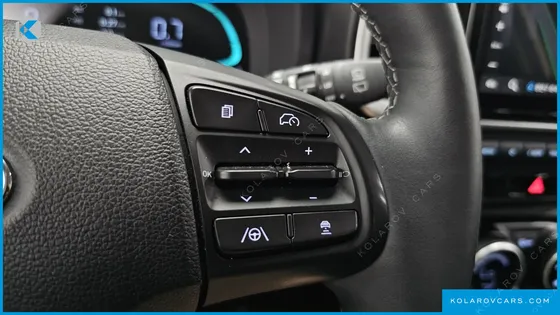 HYUNDAI VENUE 1,6 PREMIUM